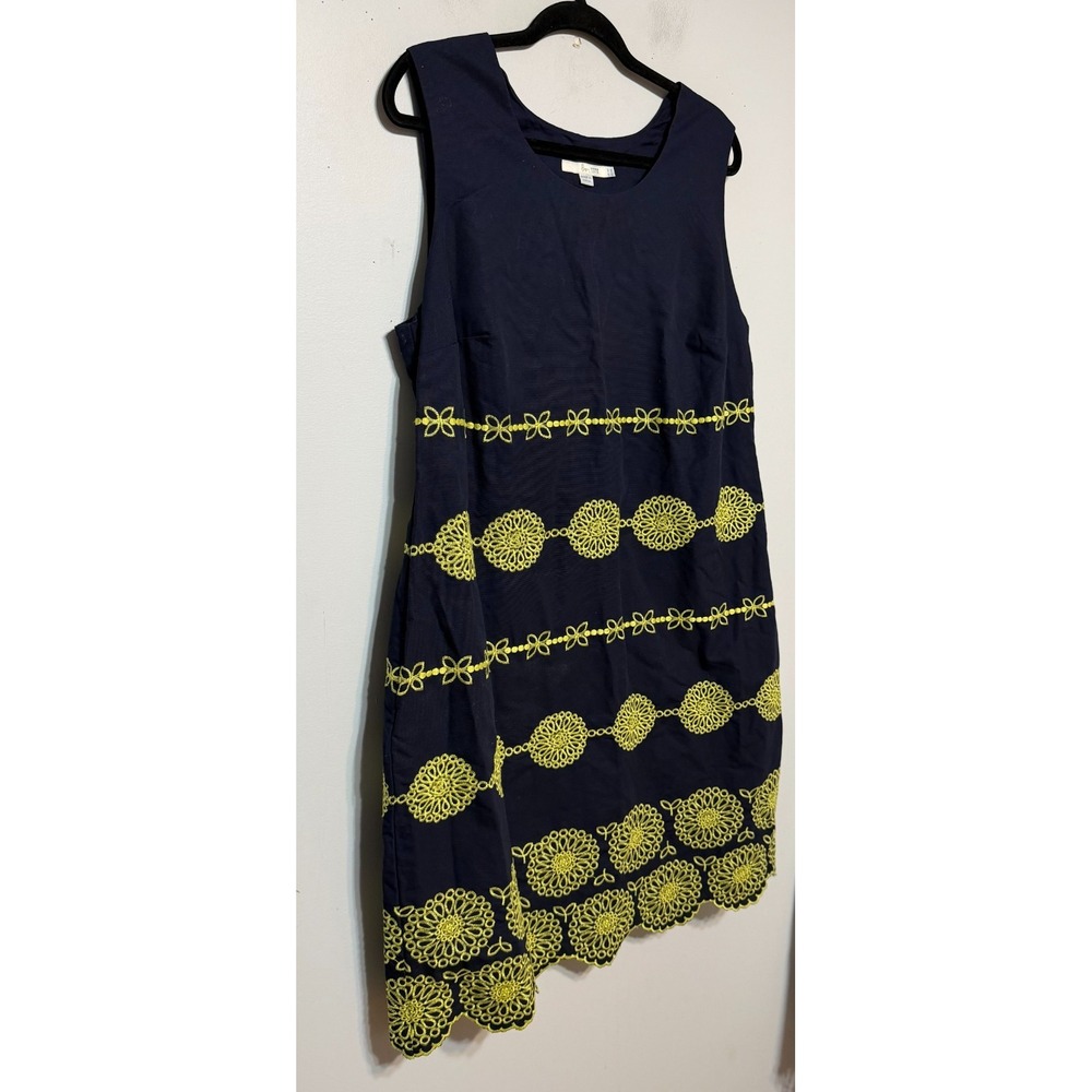 Boden Old Money Embroidered Floral Shift Dress Women Size 14 Coastal Chic Preppy - Picture 4 of 8